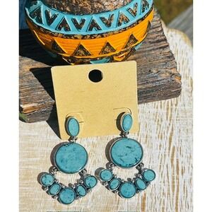 Turquoise Stone Dangle Earrings Silver Tone Western Style Fashion Jewelry